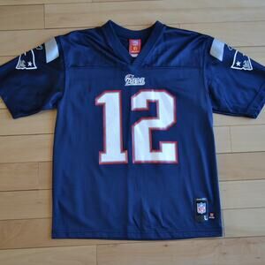 NFL Tom Brady Patriots Jersey 12 Boy's Size L New England Football